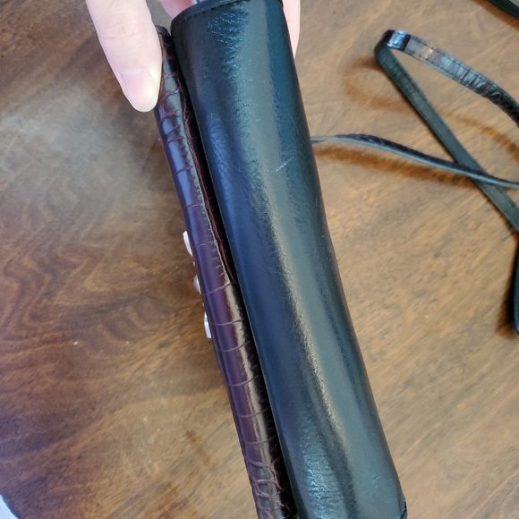 Sold! BRIGHTON Black Leather w/Brown Croc Mini Purse Crossbody Organizer Handbag - Picture 5 of 10